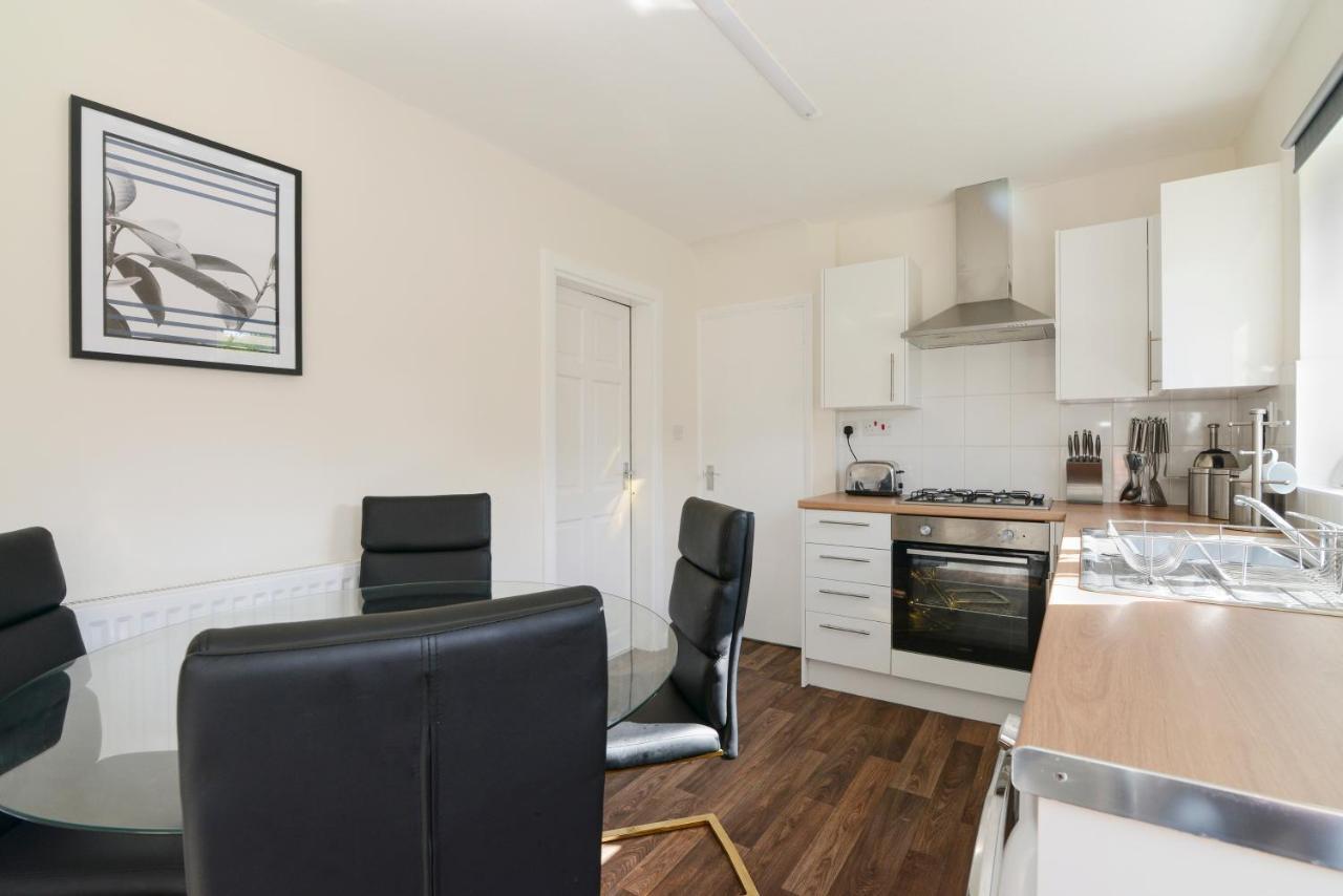 Alderton House - Spacious 3 Bed With Parking Nottingham Exterior foto